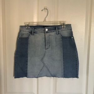 Two-toned denim skirt